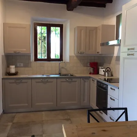 Castello Del Trebbio Alloggio per agriturismo LʼOpaco